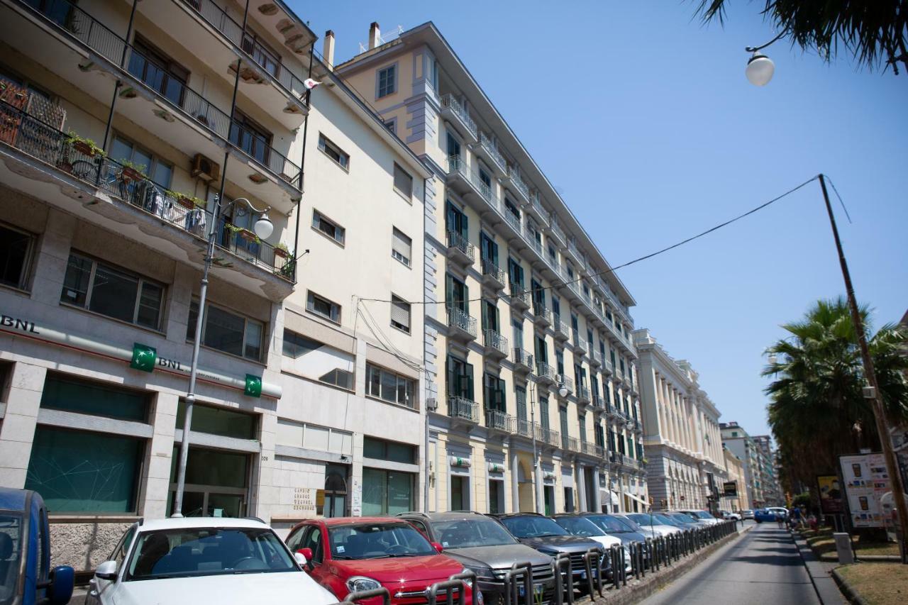 B&B Salerno Center エクステリア 写真