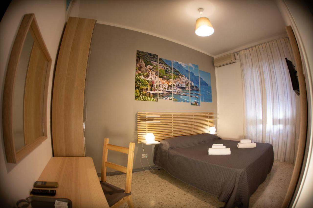 B&B Salerno Center エクステリア 写真